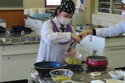 シーズニングし、「こんこんポテト」完成です